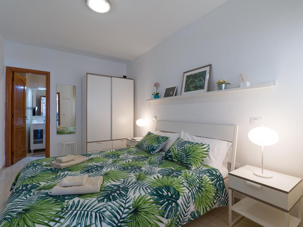 La Isla Apartment Vecindario  Luaran gambar