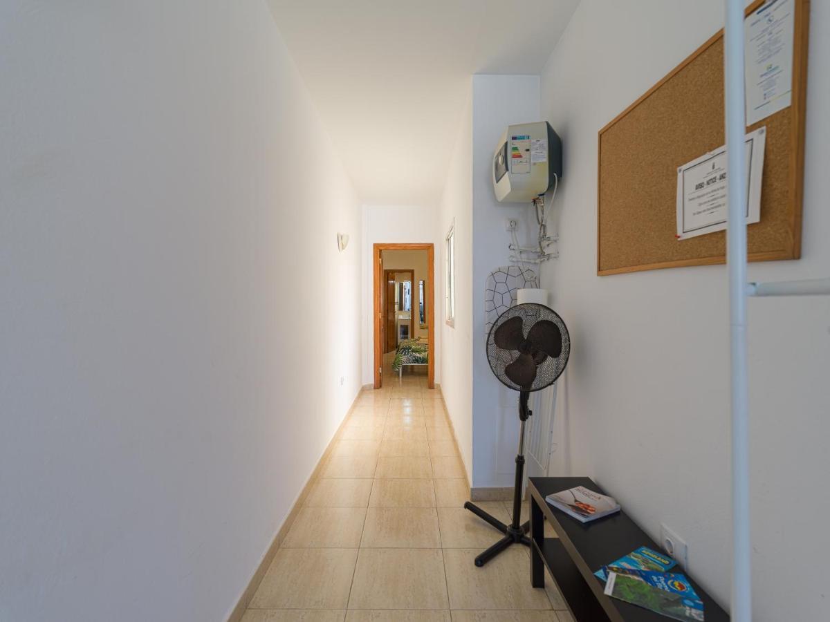 La Isla Apartment Vecindario  Luaran gambar