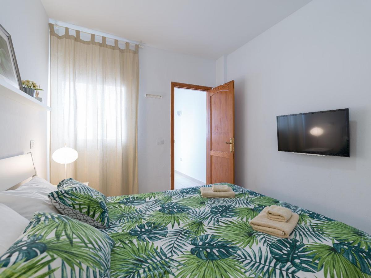 La Isla Apartment Vecindario  Luaran gambar