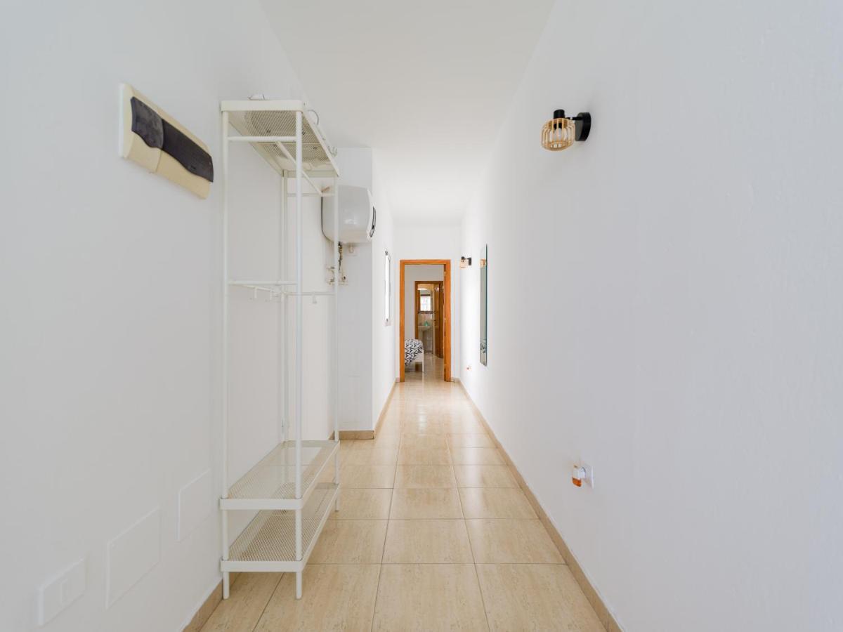 La Isla Apartment Vecindario  Luaran gambar