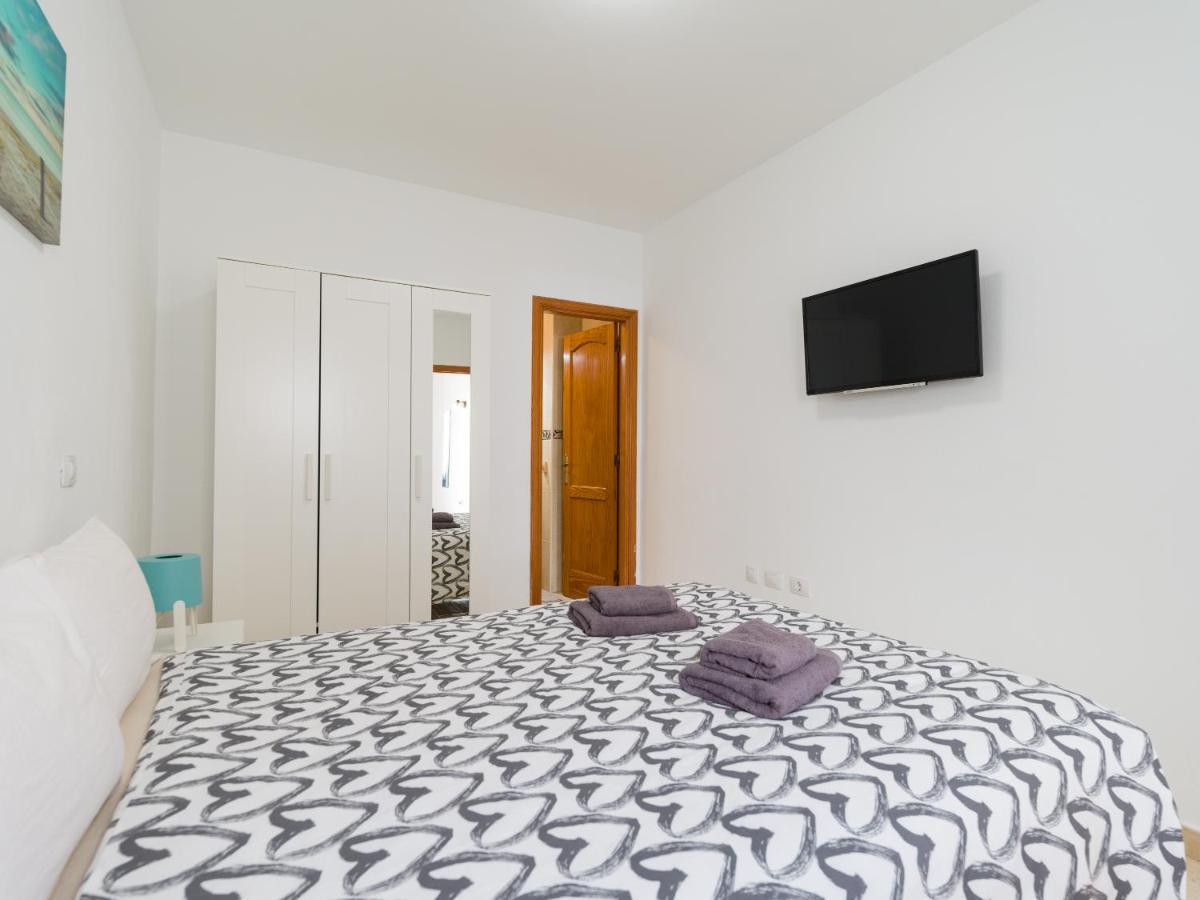 La Isla Apartment Vecindario  Luaran gambar